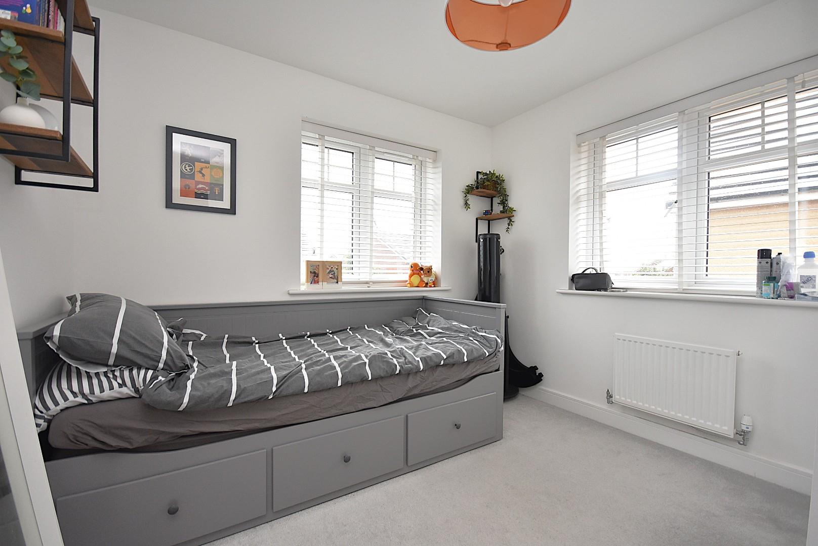 40 Melrose Walk, Sully, Penarth, CF64 5WD